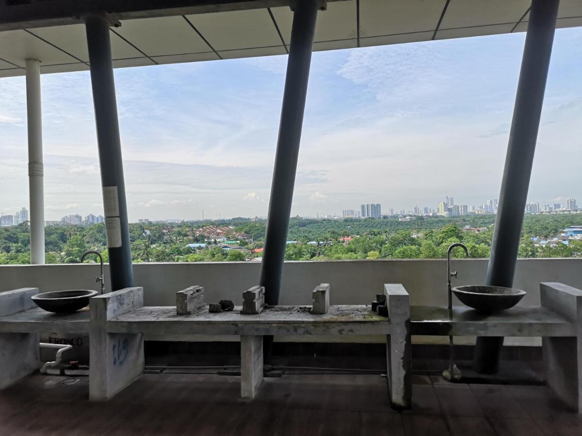 Parc Regency Green Homestay By Easyhomestay Johor Bahru Exterior photo